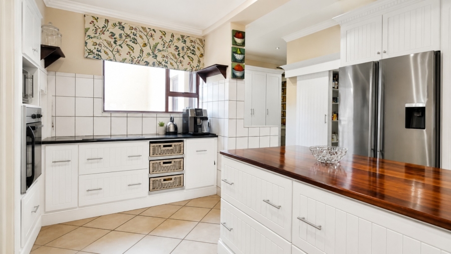 4 Bedroom Property for Sale in Cashan North West